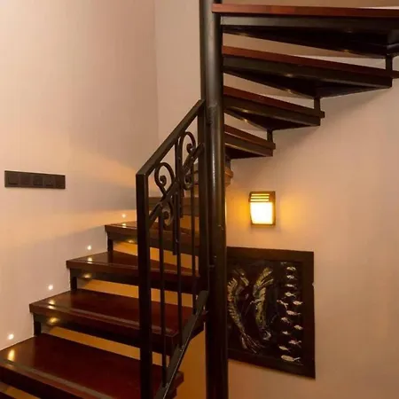 Διαμέρισμα Stylish With A Book Collection In Sisli *